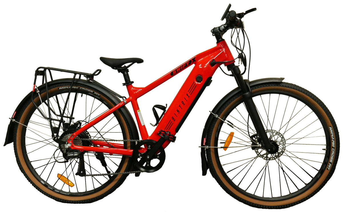 ** Swift X with optional Rack and Fender Set